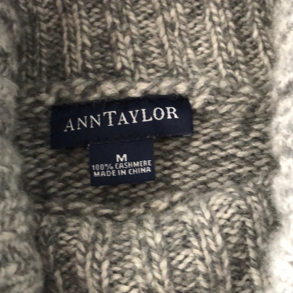 Cashmere sweater